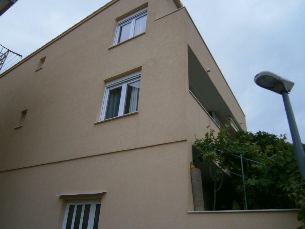 Apartment Willy Komiža Εξωτερικό φωτογραφία