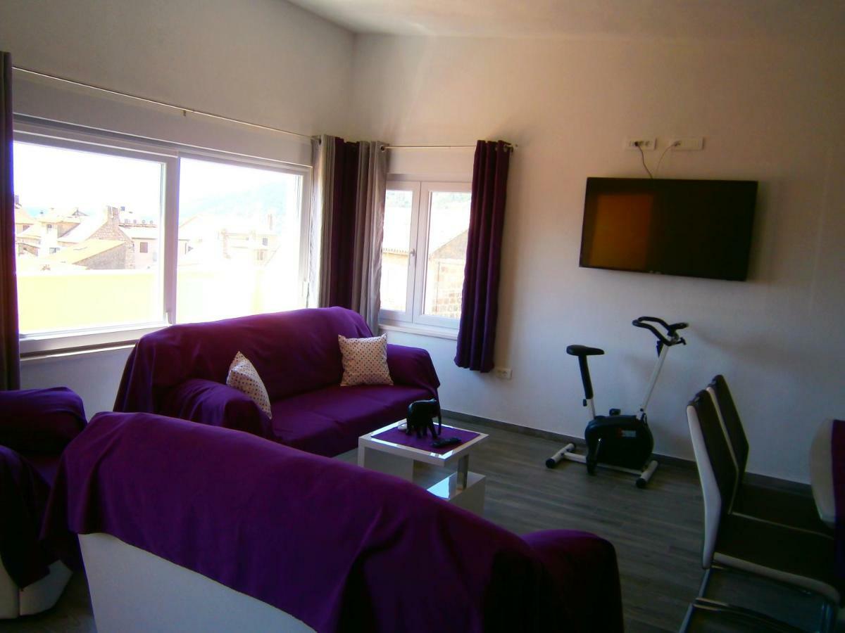 Apartment Willy Komiža Εξωτερικό φωτογραφία